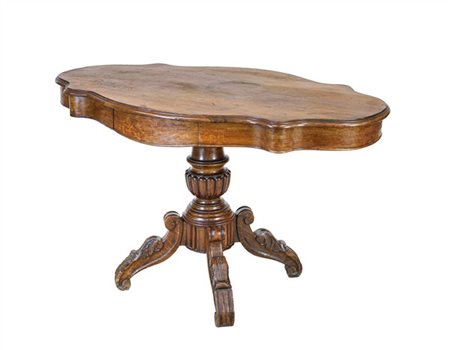 Tavolino a fagiolo in legni vari con due cassetti nella fascia, sostegno baccel