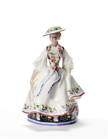 Piera Pucci "Contadina svizzera"
Sculturina raffigurante donna in abito tradizio