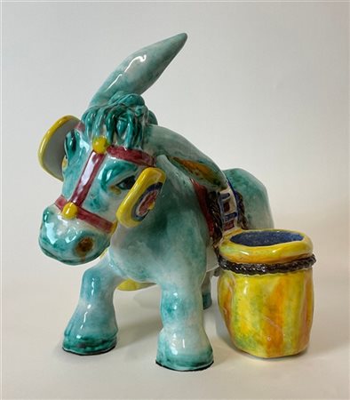 Asinello in ceramica smaltata in policromia. Marcato sotto Z1632 PERUGIA 52. (c