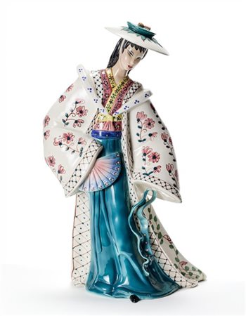 Le Bertetti "Imperatrice"
Scultura raffigurante donna orientale in abito tradizi