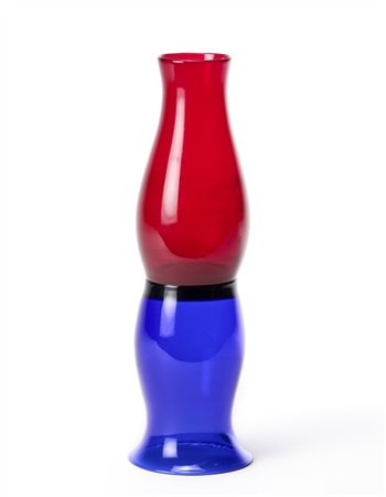Manifattura di Murano Vaso in vetro soffiato trasparente blu e rosso. Anni '70/'