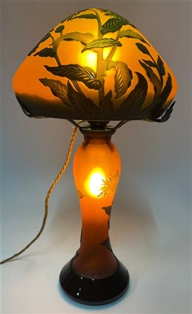 Lampada di gusto déco in vetro decorato all'acido color arancione e ametista sc