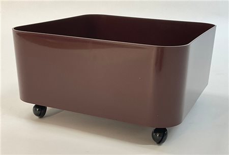 Anna Castelli Fioriera modello "4682". Produzione Kartell, Milano, anni '70. ABS