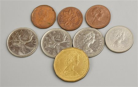 LOTTO DI DOLLARI CANADESI composto da monete di vari valori e annate di...