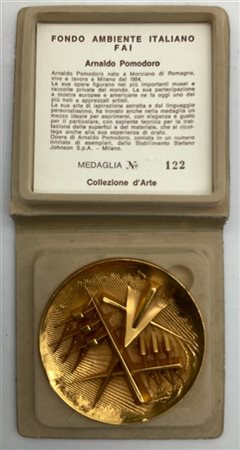 Arnaldo Pomodoro "Medaglia per FAI - Fondo per l'Ambiente Italiano" 2003
bronzo