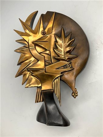 Gianni Dova "Guerriero attico" 
scultura multiplo in bronzo parzialmente dorato