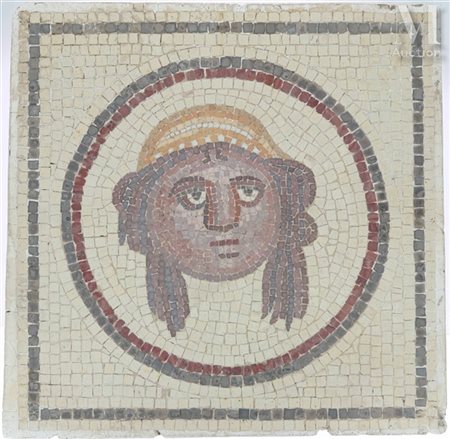 Masque en mosaïque Masque en mosaïque dans le goût de l'Antique Travail...