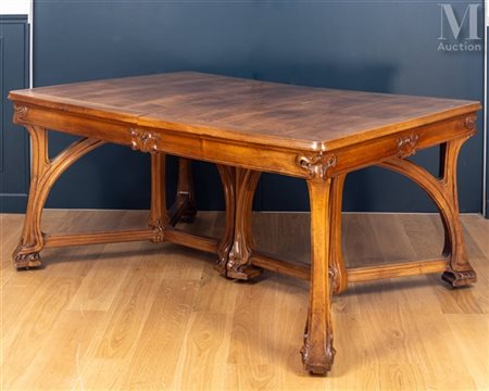 Eugène GAILLARD (1862-1933) Table de salle à manger de forme rectangulaire en...