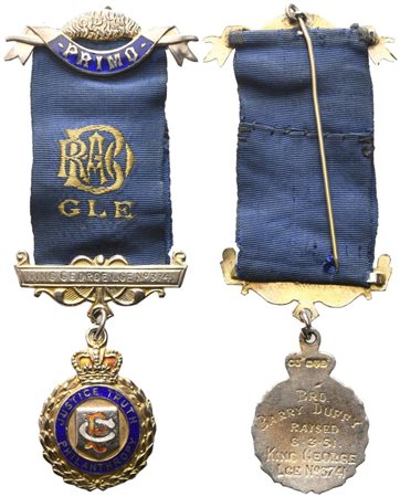  
Medaglia "Justice Truth Philanthropy", Primo, G L E, King George Lge N° 3741, 1951, AG E Smalti (27,4 x 109,8 mm) 
 