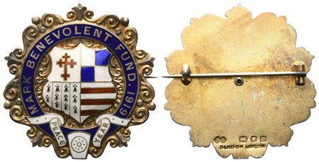  
Spilla Mark Benevolent Fund. 1919, "Peace Year", AG E Smalti (37,5 mm) 
 