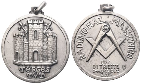  
Medaglia Raduno Naz. Massonico, Or. Di Trieste 3 - 4 Nov. 1952 E. V. (31,8 mm) 
 