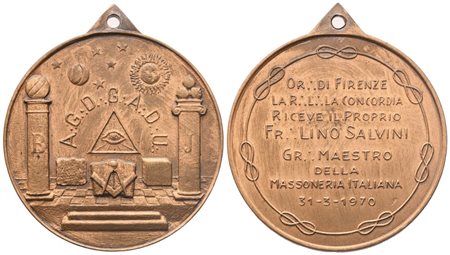  
Medaglia Or. Di Firenze, La R. L. "La Concordia" Riceve Il Proprio Fr. Lino Salvini Gr. Maestro Della Massoneria Italiana, 31/3/1970 (41 mm) 
 