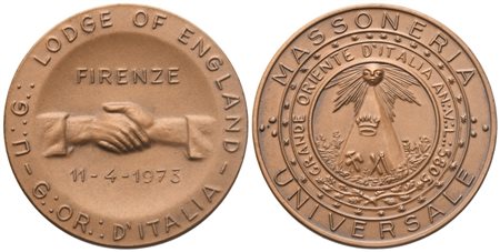  
Medaglia U. G. "Lodge Of England", Gr. Or. D'Italia, Firenze 11-4-1973 (40,2 mm) 
 