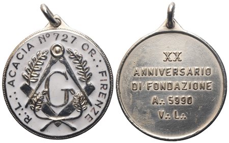  
Medaglia Smaltata R. L. "Acacia" N° 727 Or. Firenze (30,4 mm) 
 