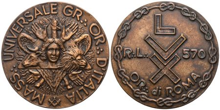  
Medaglia Mass. Universale Gr. Or. D'Italia, R. L. "LVX" 570 Or. Di Roma (45,4 mm) 
 