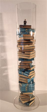 DE MOLFETTA FRANCESCO Milano (Mi) 1979 L'incompreso Libri e omino in tubo di...