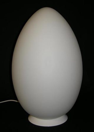 Lampada da tavolo a uovo in vetro latteo. Alt. cm40