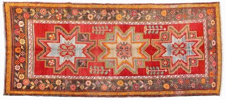 KAZAK Caucaso meridionale (Reg. Kazakistan)Di antica manifattura. 1920 ca....