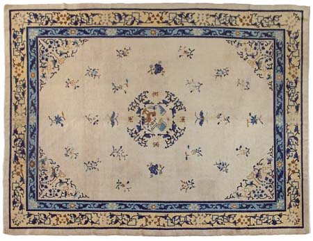 PEKINO Cina nord orientaleDi antica manifattura. Fine '800.Cm. 350x270, mq....