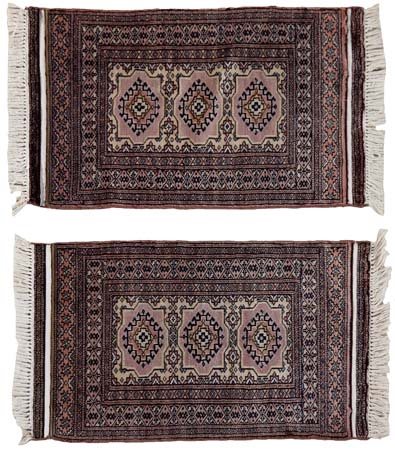 KASHMIR Pakistan settentrionaleDue esemplari di vecchia...