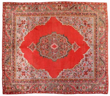 USHAK Turchia occidentale (Reg. Aegean)Di antica manifattura. 1870/80 ca.Cm....