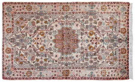 NAHAVAND Persia occidentale (Reg. Hamadan)Di vecchia manifattura.Cm. 238x149,...