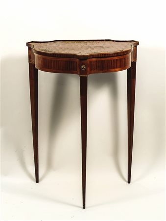 GUERIDON IMPIALLACCIATO IN NOCE - WALNUT VENEERED GUERIDON piano sagomato...