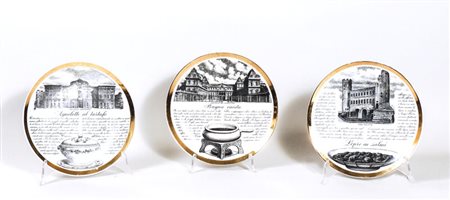 SERIE DI TRE PIATTI IN PORCELLANA BAVARESE - A SET OF THREE BAVARIAN...