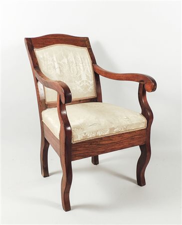 POLTRONCINA IN NOCE - WALNUT ARMCHAIR braccioli a giorno mossi e desinenti a...