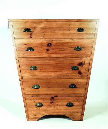 CASSETTONE IN LEGNO TENERO - SOFTWOOD CHEST OF DRAWERS di forma rastremata,...