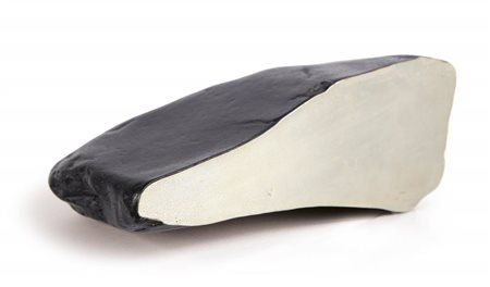 NUBUO SEKINE (1942) Cut stone with metal plate 1970 esemplare 5/9 pietra...