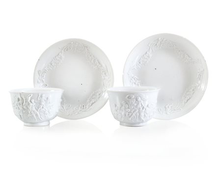 GINORI COPPIA DI TAZZE CON PIATTO IN PORCELLANA BIANCA, GINORI A DOCCIA, 1770...