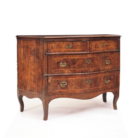 MOBILE DEL XVIII SECOLO CASSETTONE LASTRONATO IN RADICA DI NOCE, VENETO,...