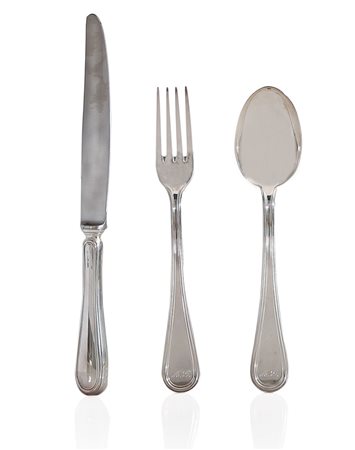 ARGENTI RECENTI SERVIZIO DI POSATE IN ARGENTO, XX SECOLO, composto da...