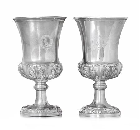 ARGENTI D'EPOCA COPPIA DI COPPE WILLIAM IV IN ARGENTO, LONDRA, 1831, a calice...