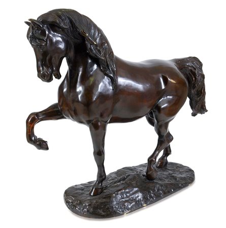 SCULTORE DEL XX SECOLO Cavallo Bronzo patinato, alt. cm 65, firma impressa...