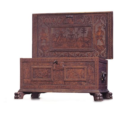MOBILE DEL XVI SECOLO COFANETTO IN LEGNO INTAGLIATO A FONDO RIBASSATO,...