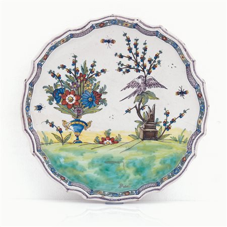 FERNIANI ALZATA IN MAIOLICA, FAENZA, FERNIANI, 1760-1765, bordo mistilineo,...