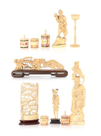 AVORIO LOTTO COMPOSTO DA DIVERSI OGGETTI IN AVORIO, CINA E GIAPPONE, XX...