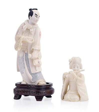 AVORIO DUE SCULTURE IN AVORIO, CINA, XX SECOLO, raffiguranti una suonatrice e...