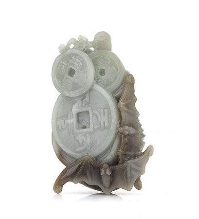 ARTE ORIENTALE SCULTURA IN GIADA CELADON, CINA, XX SECOLO, raffigurante...