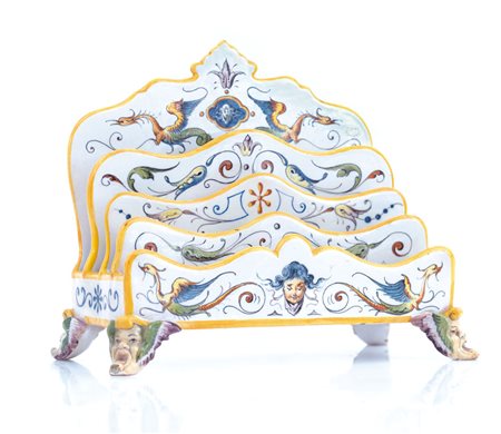 GINORI PORTALETTERE IN CERAMICA, GINORI, INIZIO XX SECOLO, sagomato su...