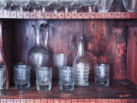 SEI BICCHIERI IN CRISTALLO MOLATO XIX secolo alcuni con nomi della famiglia...