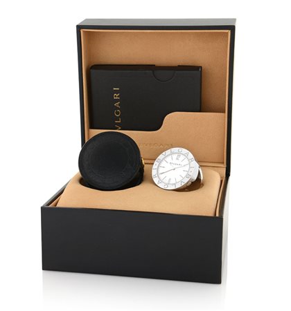 BULGARIBULGARI SVEGLIETTA DA VIAGGIO SERIE RECENTE.Cassa in acciaio con logo...