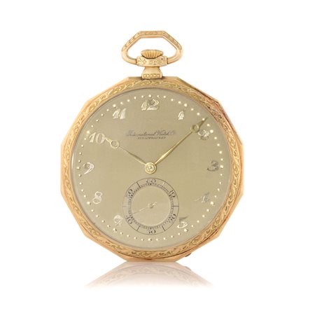 INTERNATIONAL WATCH CO.INTERNATIONAL WATCH CO. DEL 1928/29.Cassa in oro...