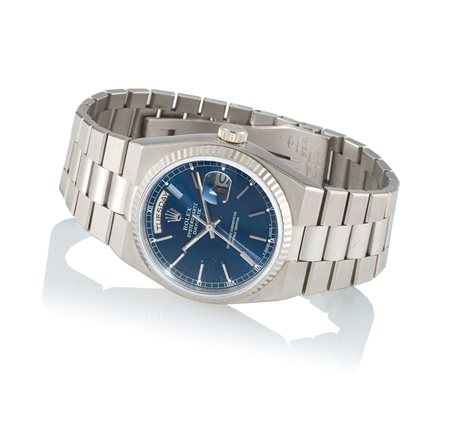 ROLEX REF. 19019ROLEX OYSTER QUARTZ DATE JUST REF. 19019 DEL 1980 CA. Cassa...