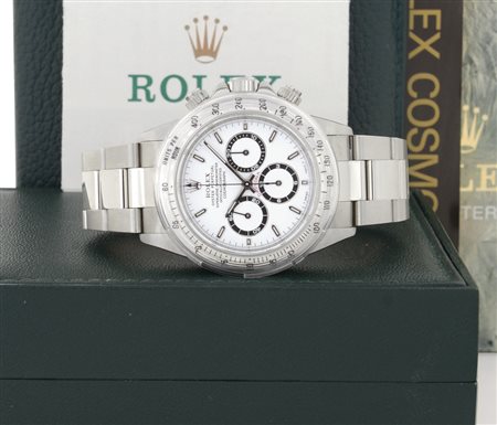 ROLEX REF. 16520ROLEX OYSTER PERPETUAL COSMOGRAPH DAYTONA REF. 16520 DEL...