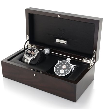 HEUERHEUER AUTAVIA CRONOGRAFO REF. CY 2111 LIMITED EDITION N. 40/70. Cassa...