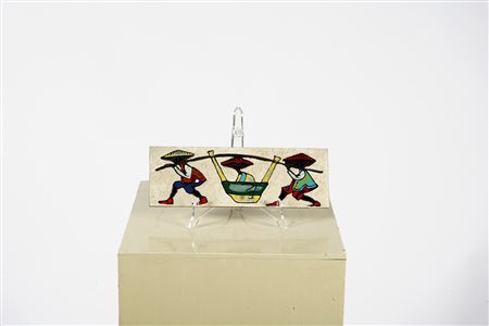 ANONIMO. Placca ceramica San Marino , decorata con figure orientali a smalto...