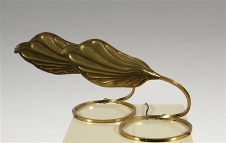 BARBI TOMMASO. Due lampade da tavolo Foglia in ottone. Two Leaf table lamps...